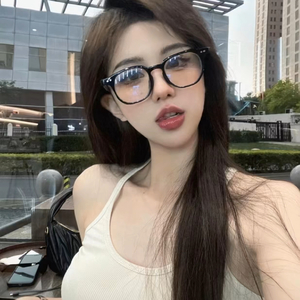 蹭蹭好爽⋯好紧⋯宝贝别夹bl
